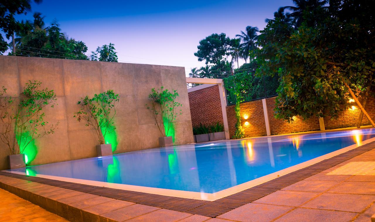 Roshara Nalla Giriulla Exterior photo